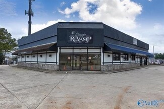 1010 Heathland Dr NW