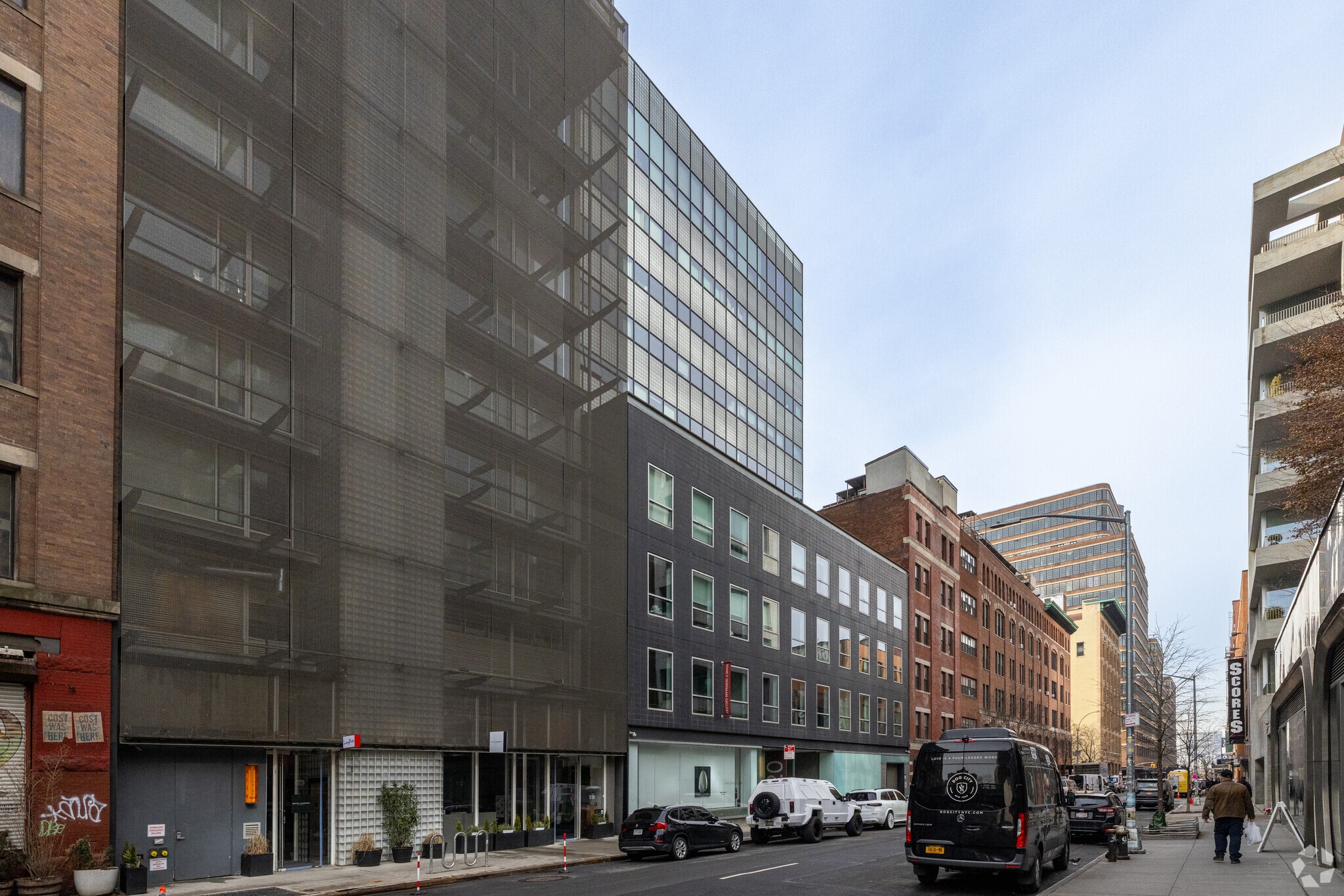 520 W 27th St, New York, NY for Sale