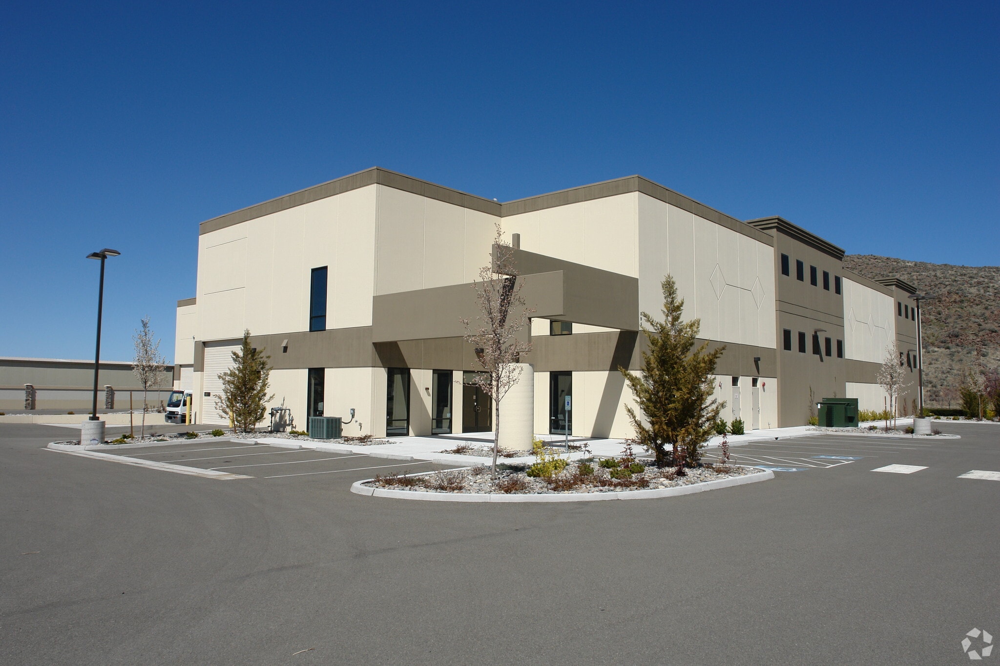 895 Maestro Dr, Reno, NV for Sale