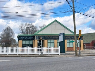 Manchester, NH Bank - 293 S Main St