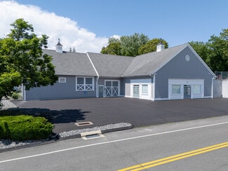 New Milford, CT Freestanding - 96 Railroad St