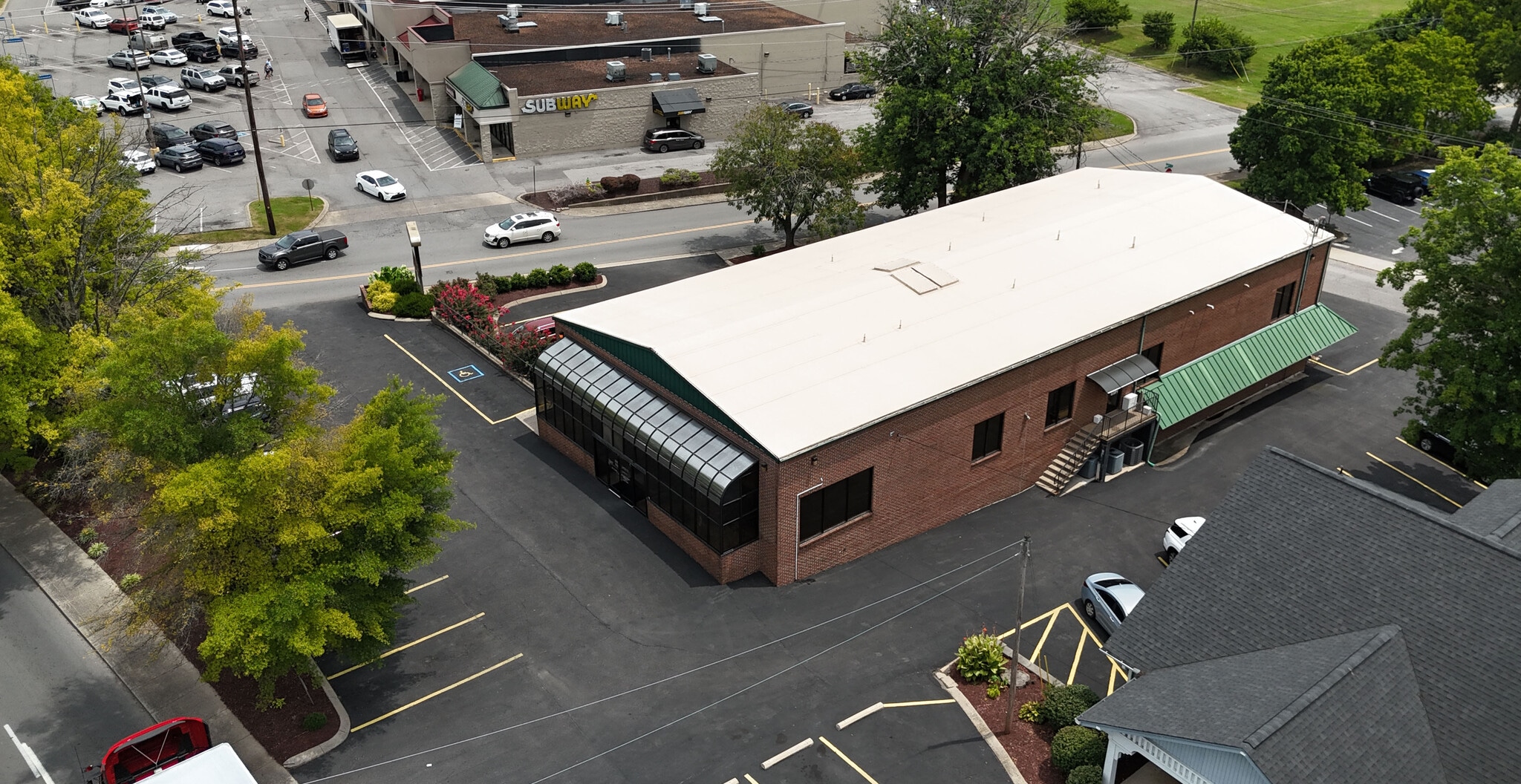 437 E Main St, Gallatin, TN for Rent