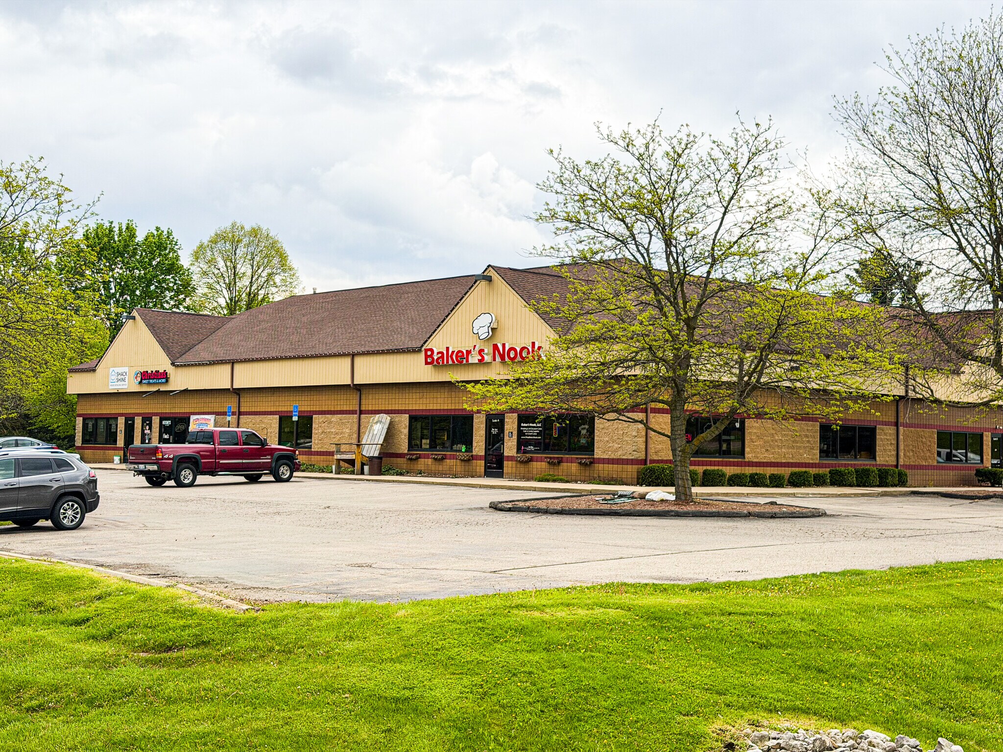 901 W Michigan Ave, Saline, MI for Sale