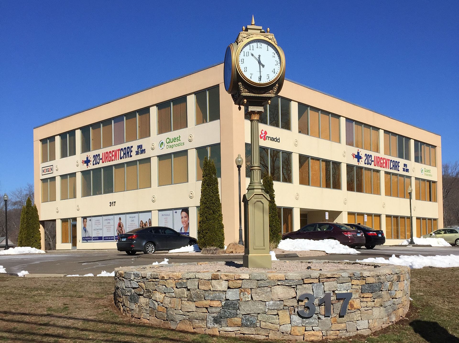 317 Foxon Rd East Haven, CT 06513 Office Property for Lease on