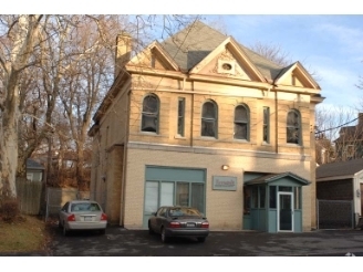 610 Oak St, Syracuse, NY for Sale