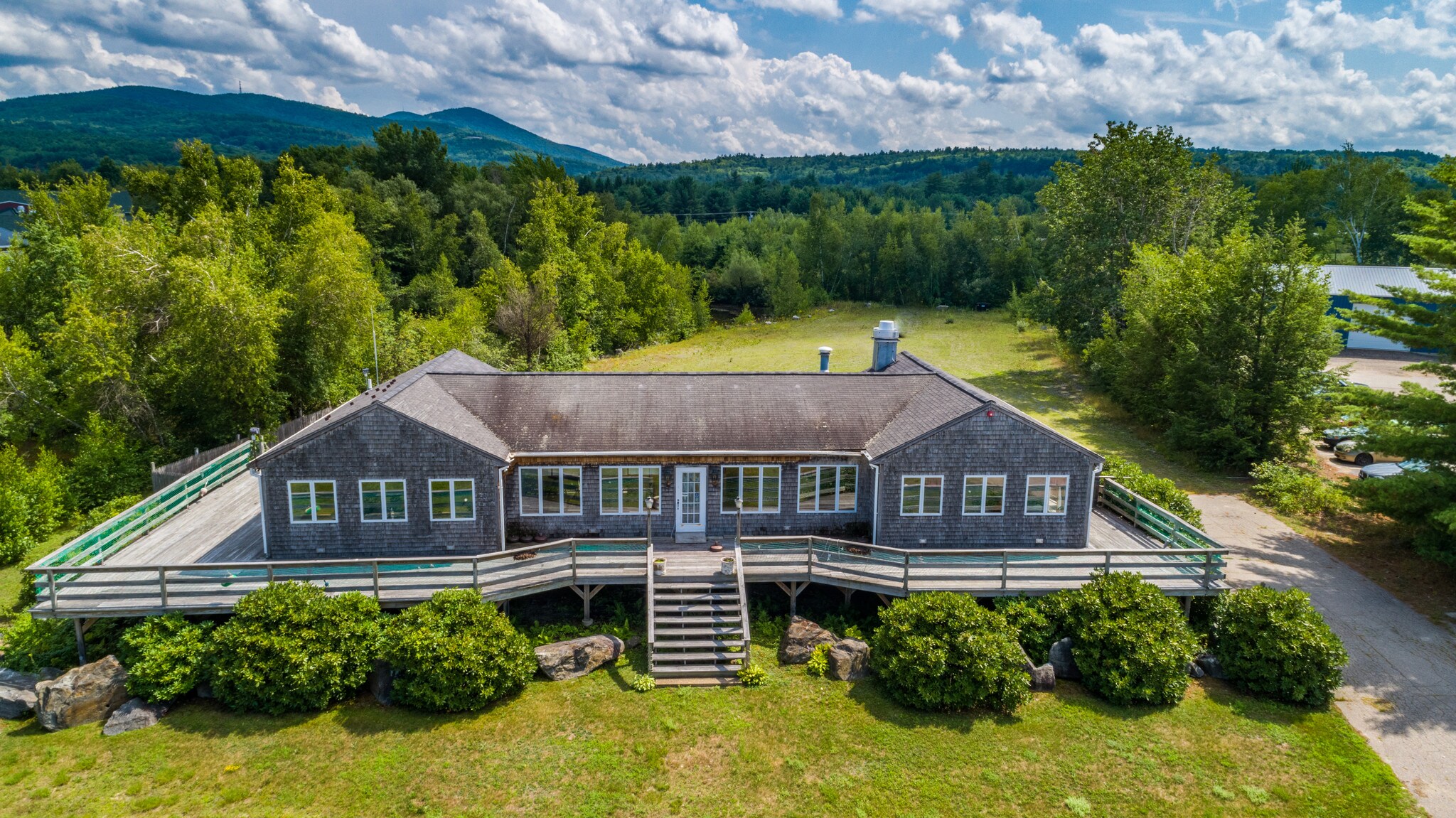 40 Weirs Rd, Gilford, NH for Sale