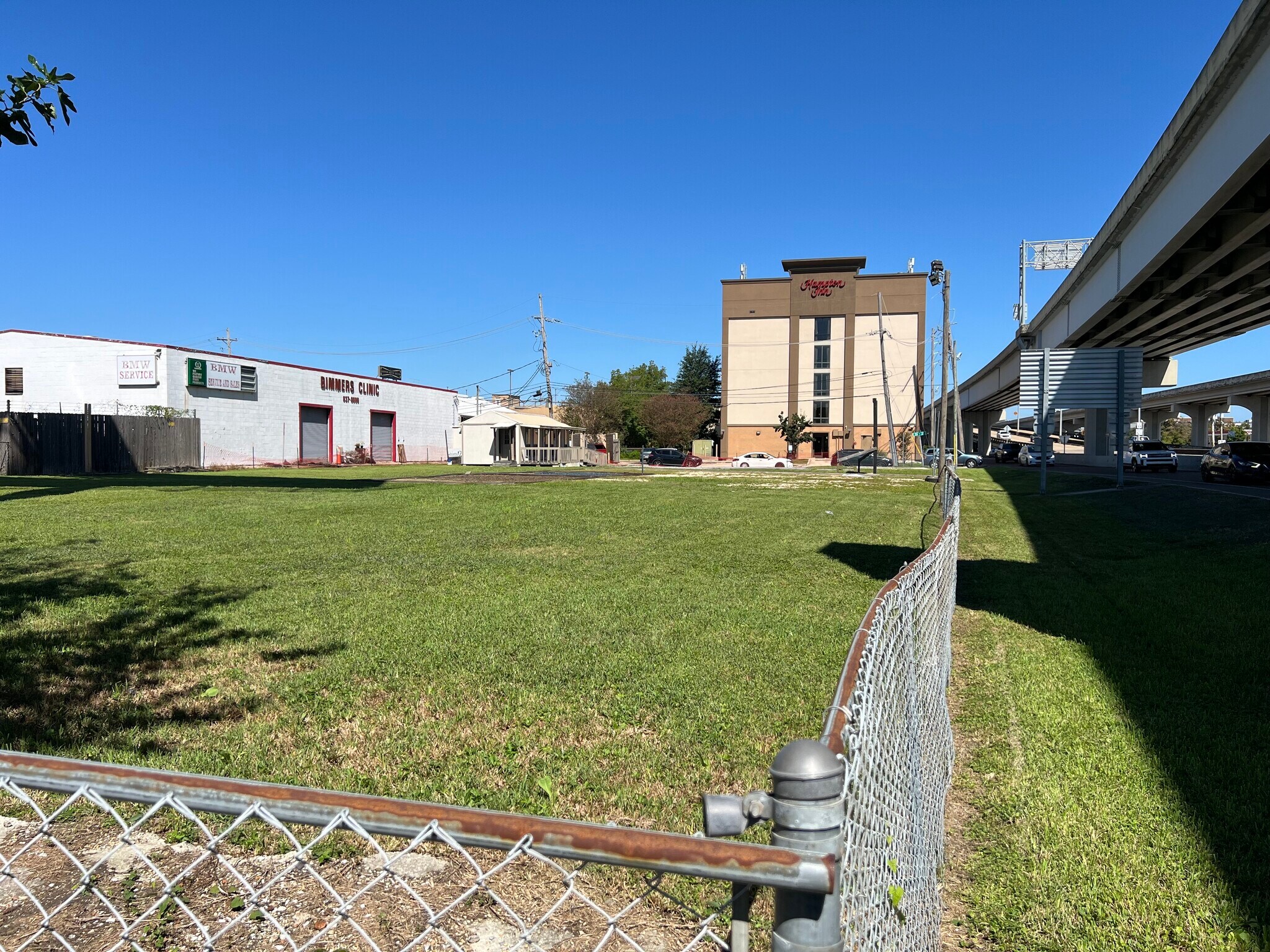 2700 N Causeway Blvd, Metairie, LA for Rent
