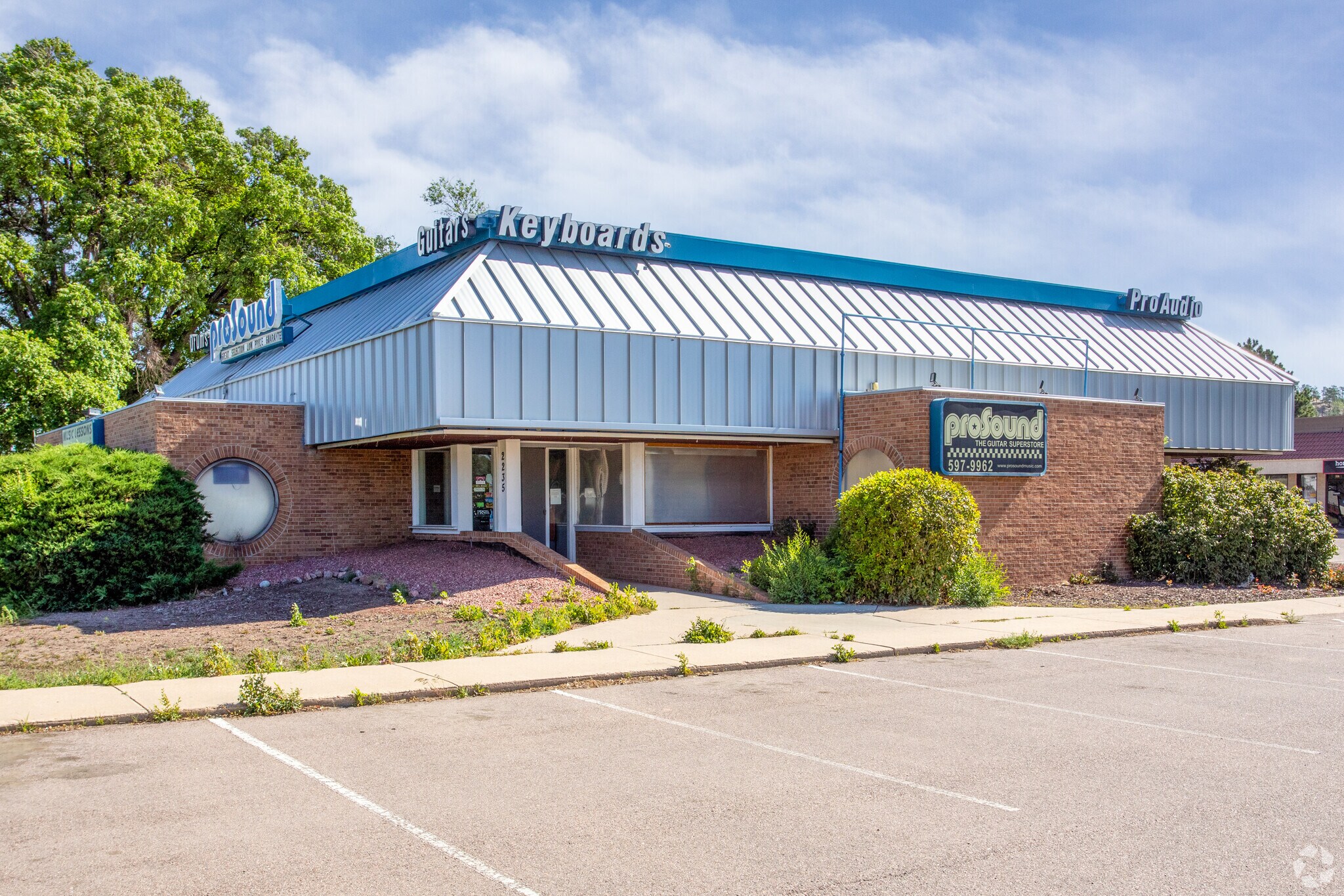 2235 Academy Pl, Colorado Springs, CO for Sale