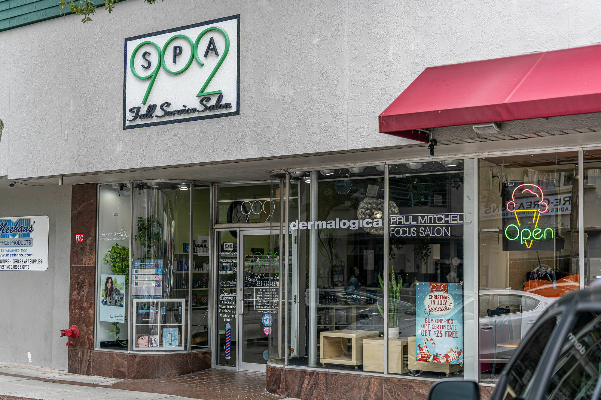 902 E New Haven Ave, Melbourne, FL for Rent