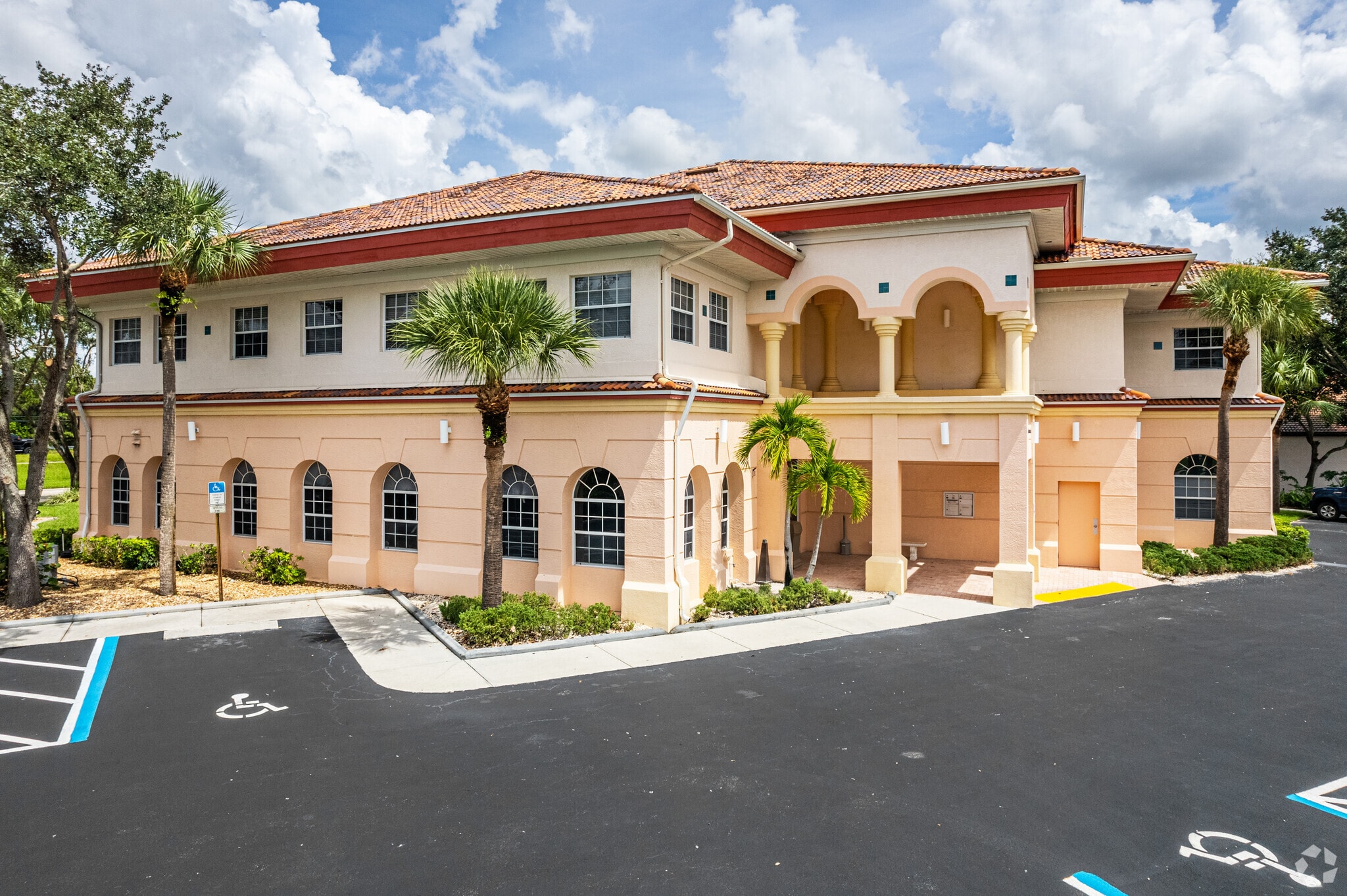 3820 Colonial Blvd, Fort Myers, FL for Rent