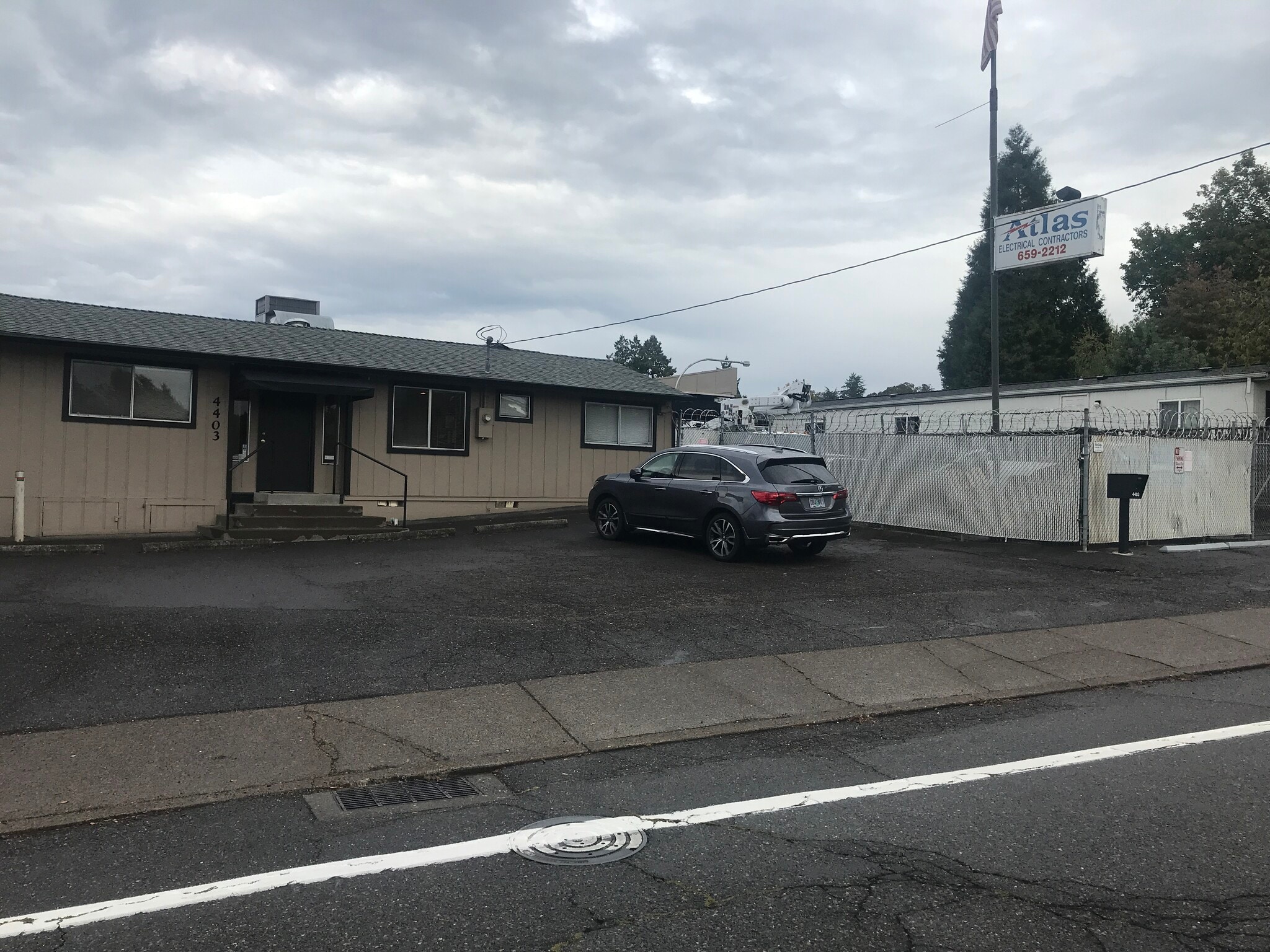 4403 SE Roethe Rd, Milwaukie, OR for Sale