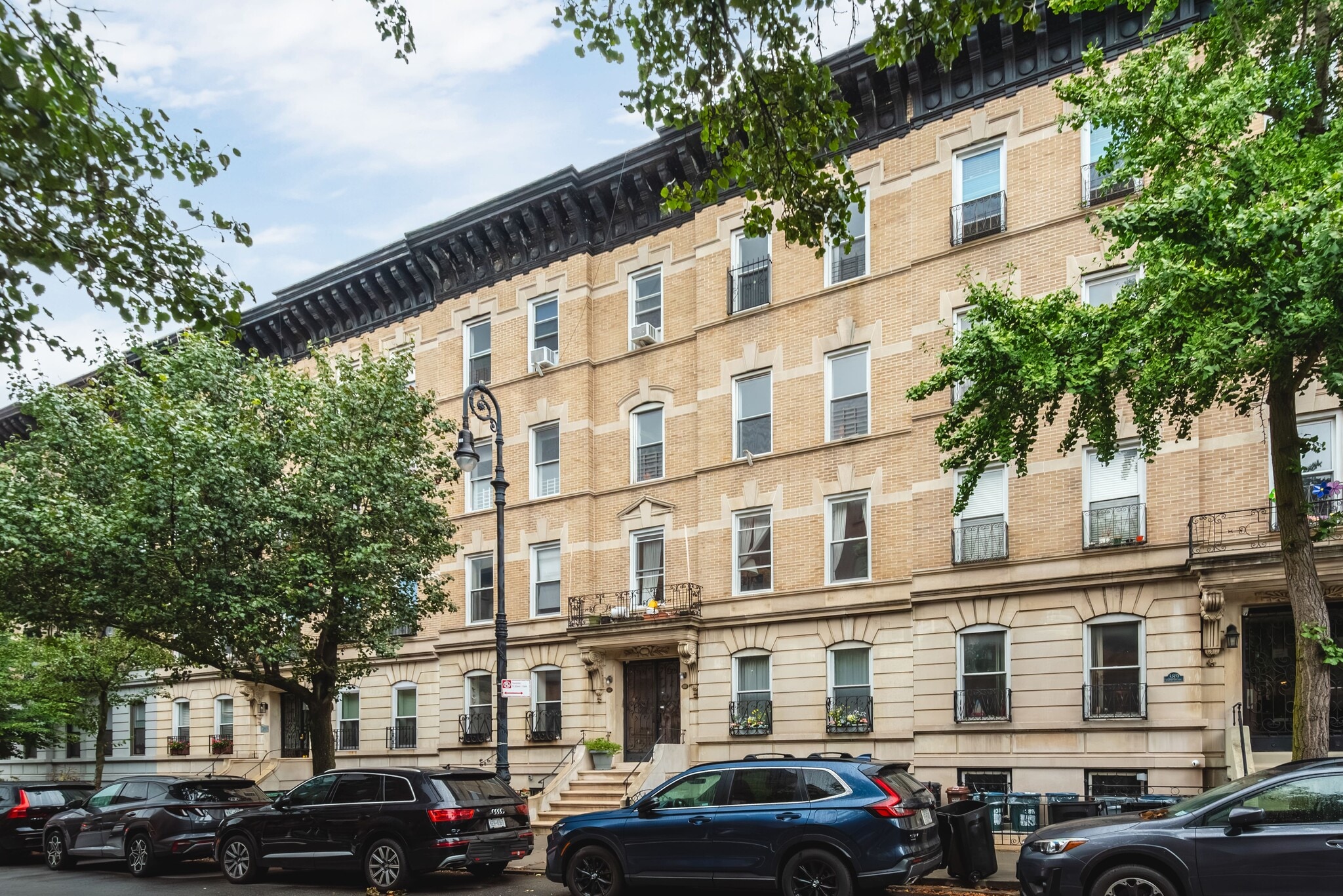 387 Clinton St, Brooklyn, NY for Sale