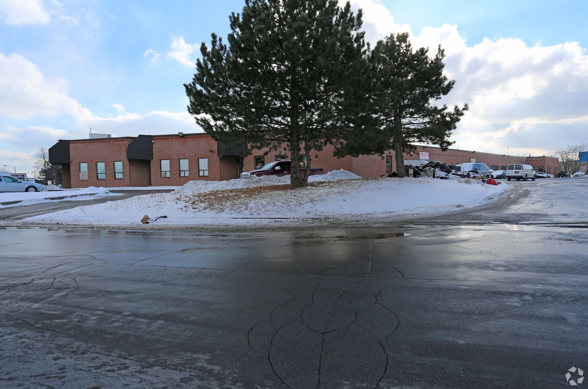100 Melford Dr, Toronto, ON for Rent