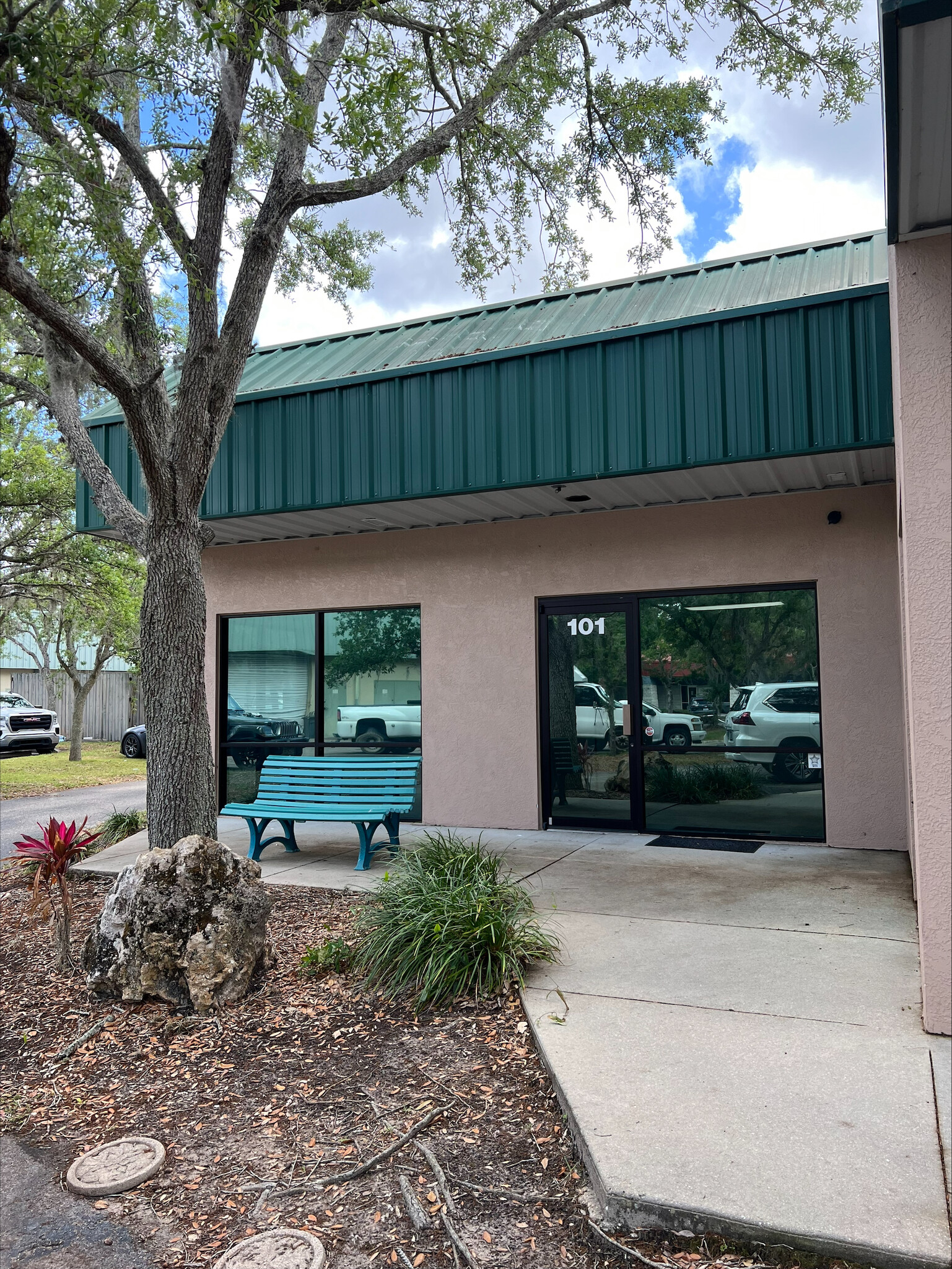 1899 Porter Lake Dr, Sarasota, FL for Rent