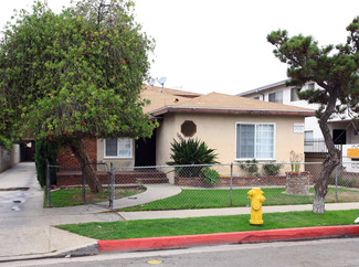 Hawthorne, CA Apartments - 12701 Cranbrook Ave