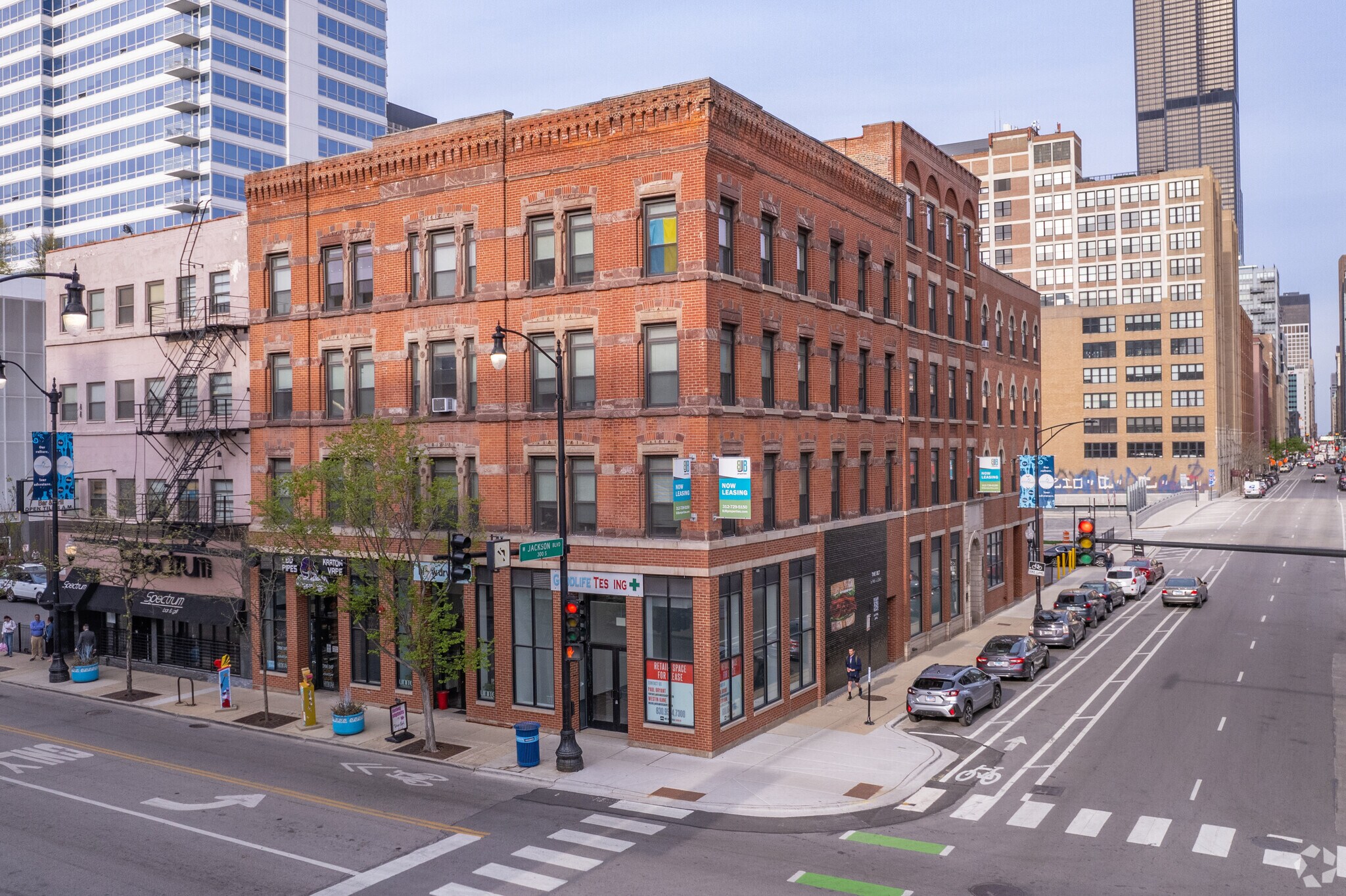 766-768 W Jackson Blvd, Chicago, IL for Rent