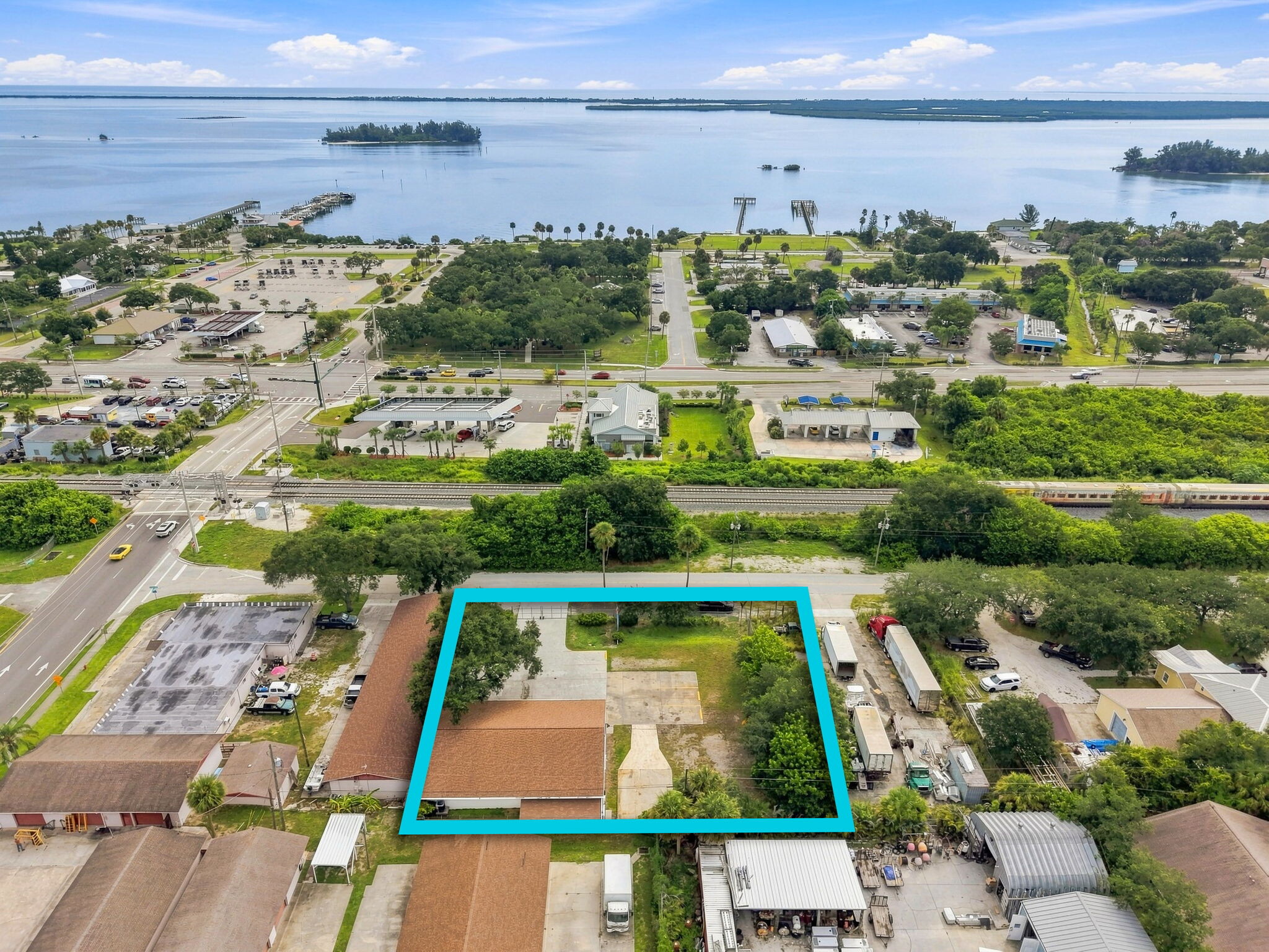 645 Old Dixie Hwy, Sebastian, FL for Sale