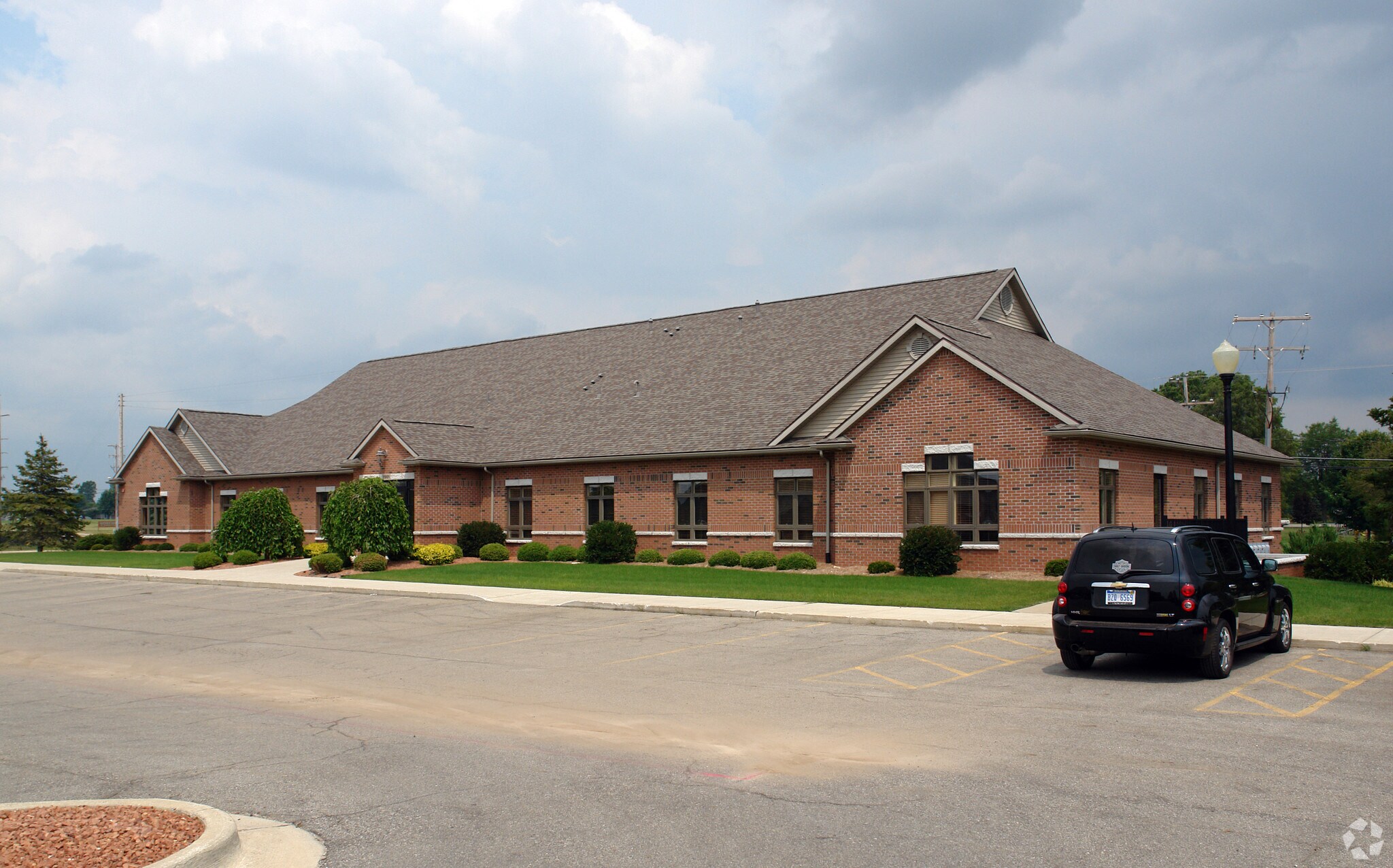 1501 Waterford Pky, Saint Johns, MI for Rent