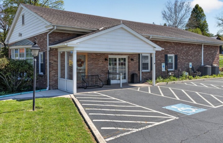 101 Walnut St, Green Lane, PA for Sale