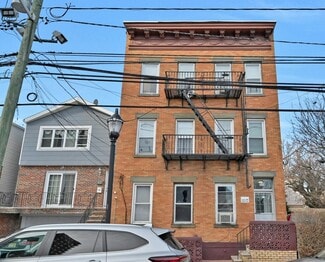 Union City, NJ Apartments - 513 Central Ave