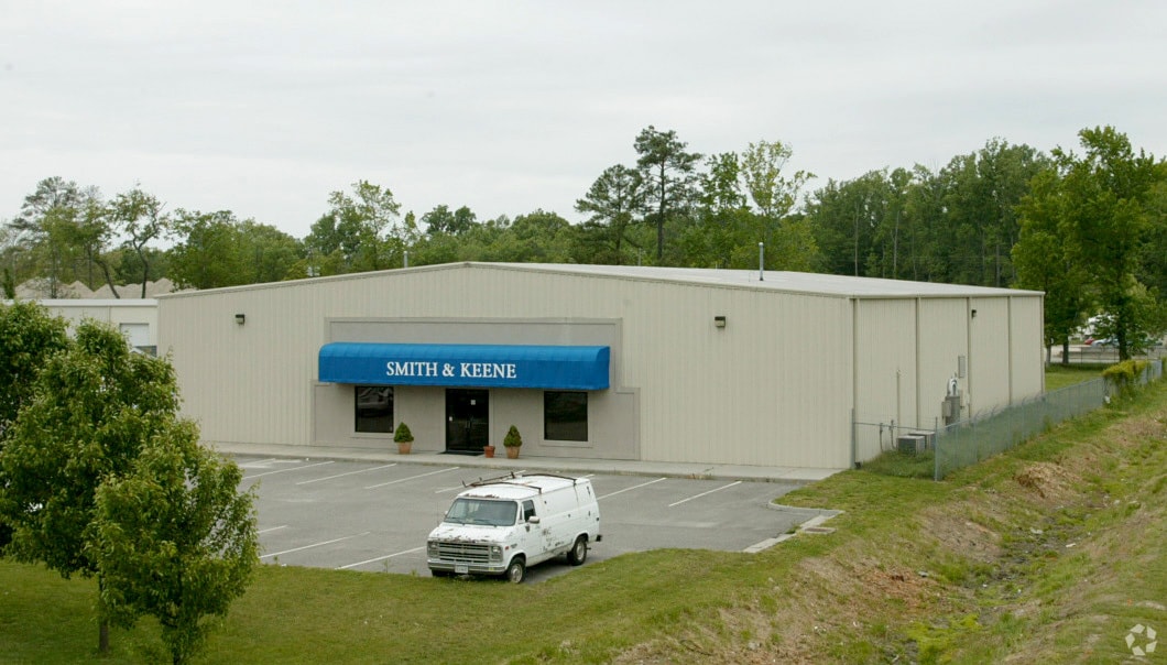 1 Elmhurst St Newport News, VA 23603 Industrial Property for Sale on