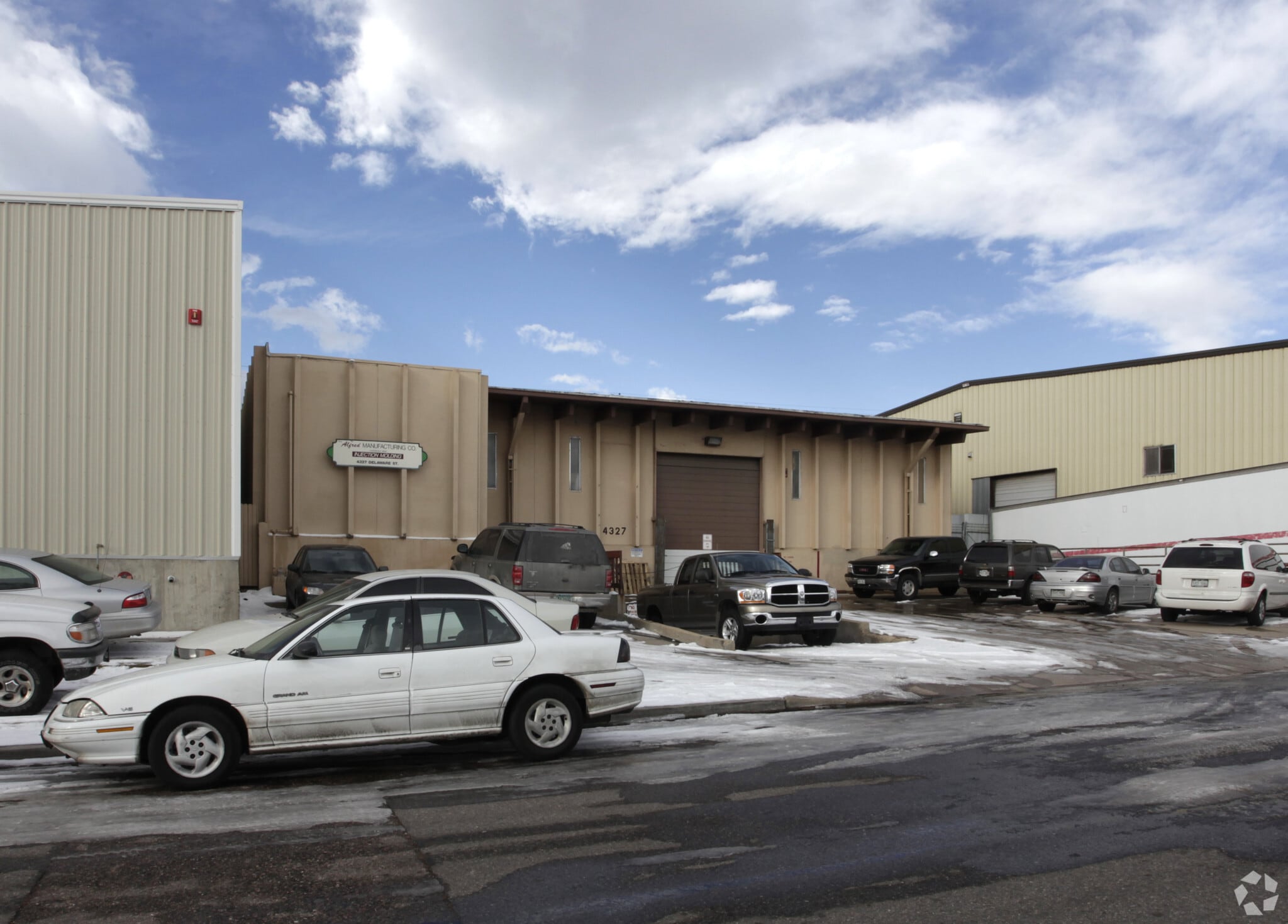 4327 Delaware St, Denver, CO for Sale