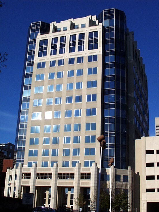 100 Peabody Pl, Memphis, TN for Rent