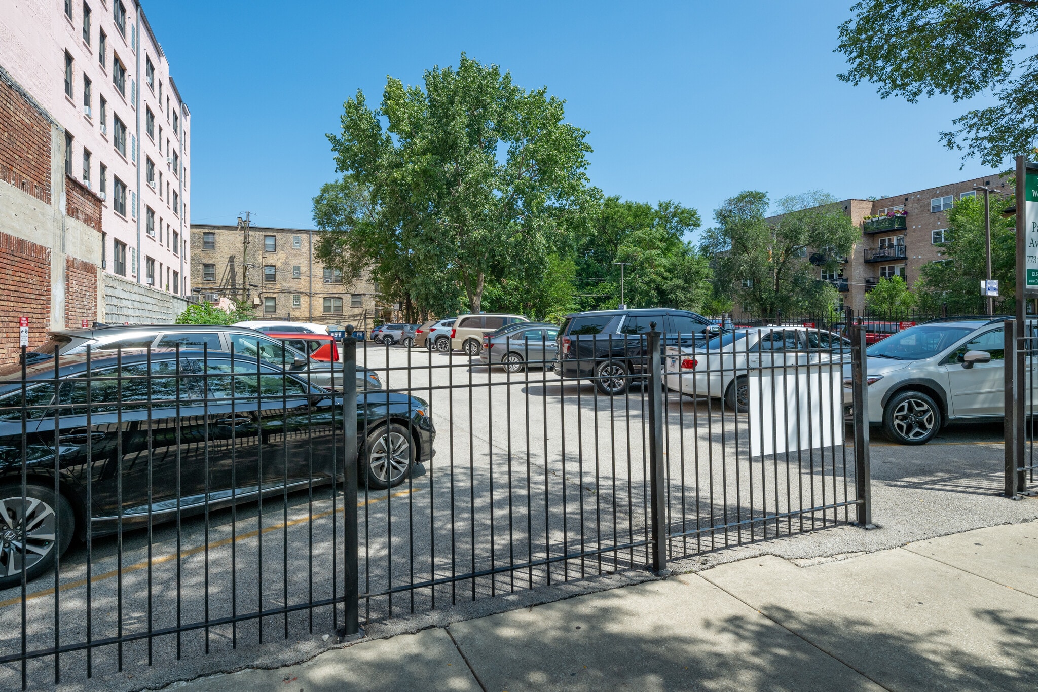 1522 W Morse Ave, Chicago, IL for Sale
