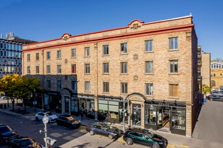 Westmount, QC Retail - 4168 Rue Sherbrooke O Westmount, QC Retail - 4168 Rue Sherbrooke O