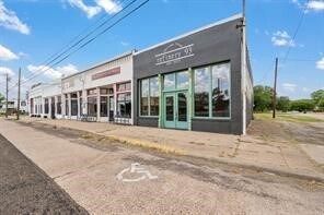 Milford, TX Storefront - 100 Main Street