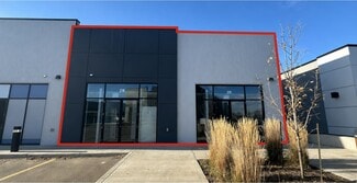 Edmonton, AB Retail - 220 Mistatim Rd NW