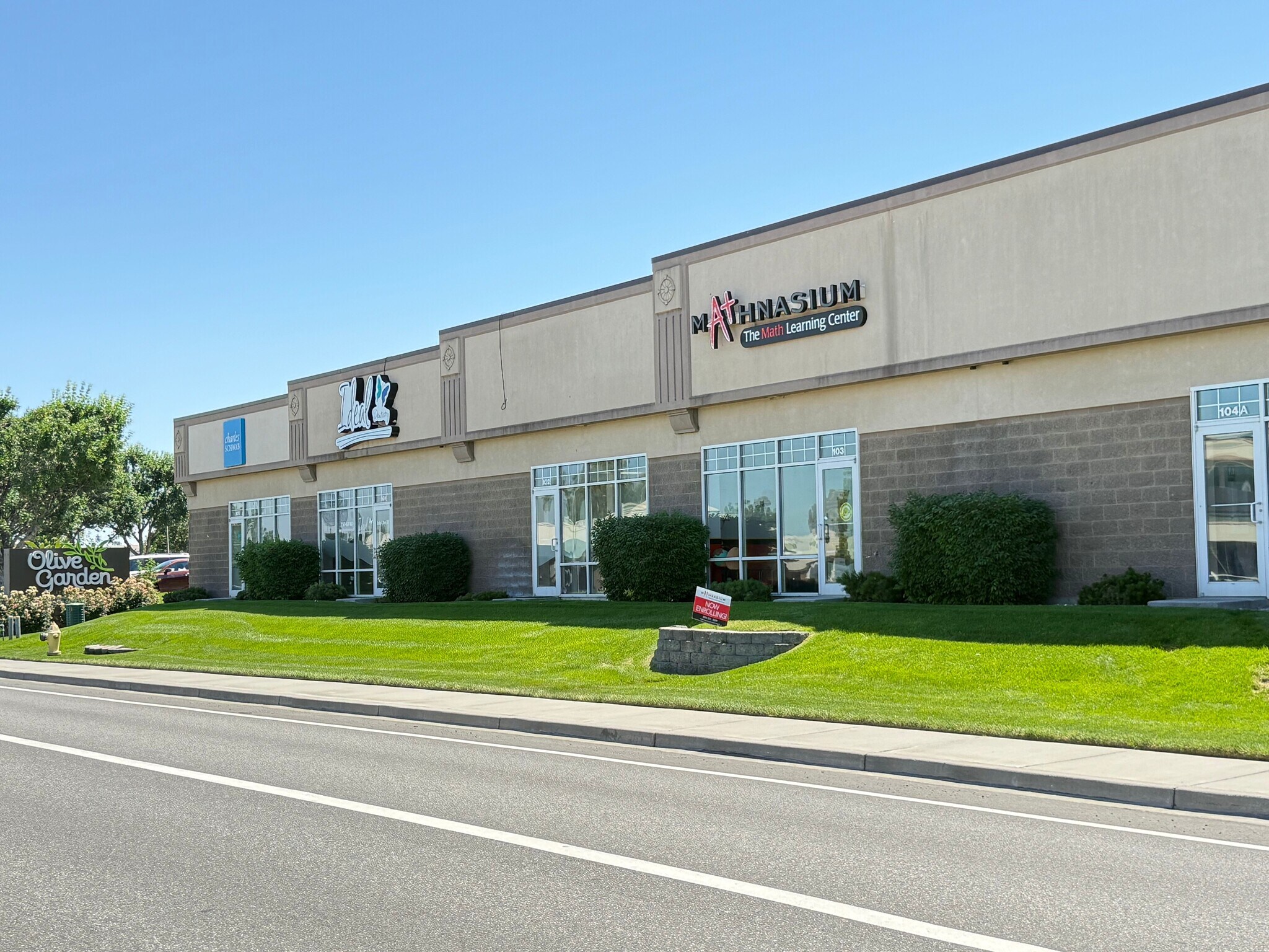 1408 N Louisiana St, Kennewick, WA for Rent