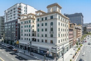 Berkeley, CA Retail - 2119 University Ave
