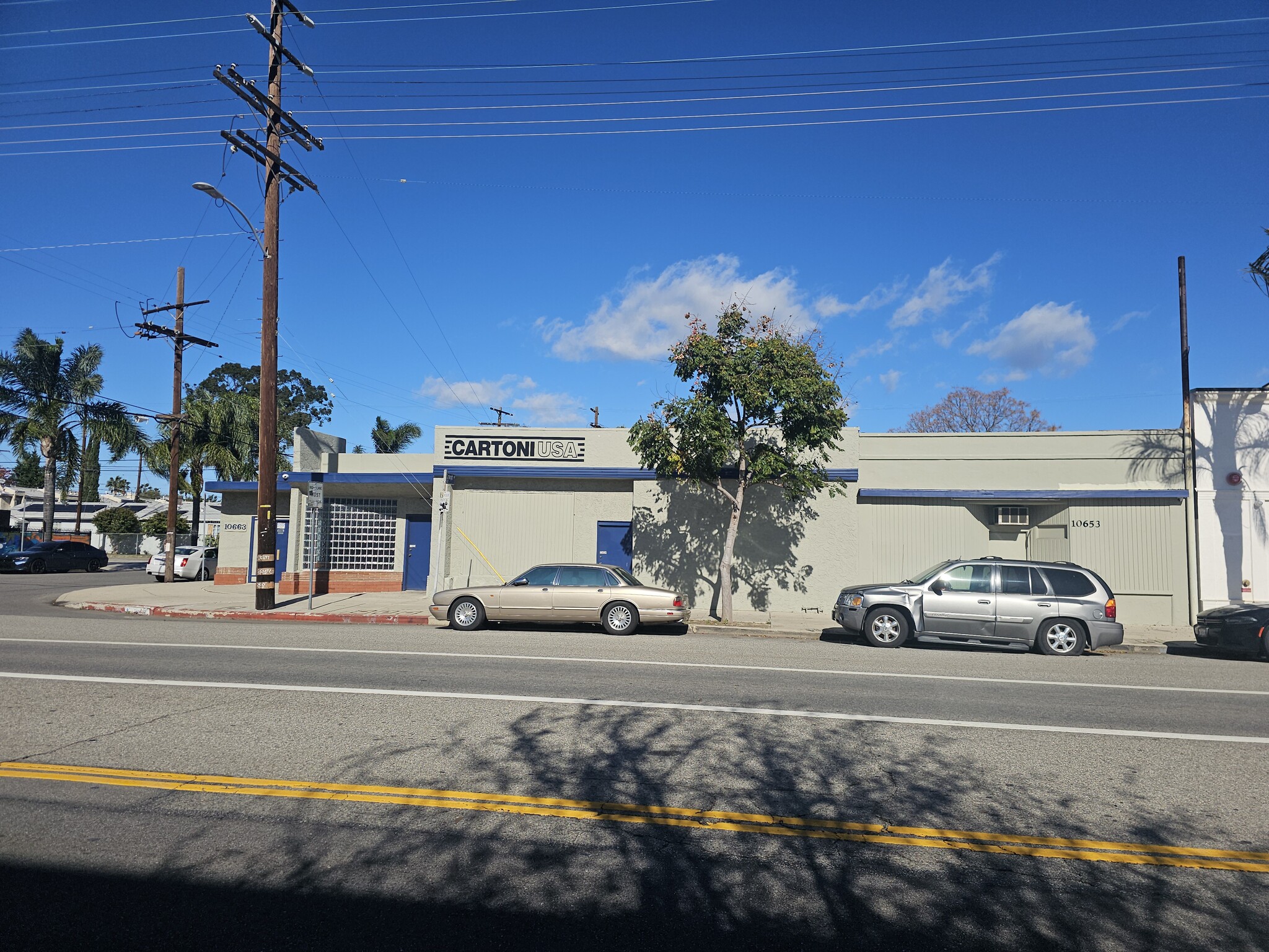 10653-10657 Burbank Blvd, North Hollywood, CA for Sale