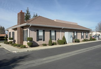 Madera, CA Office - 1445 N Schnoor St