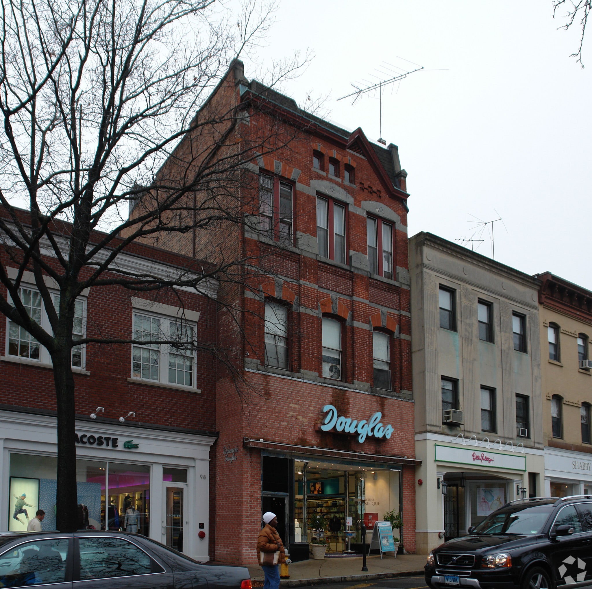 94-96 Greenwich Ave, Greenwich, CT for Rent