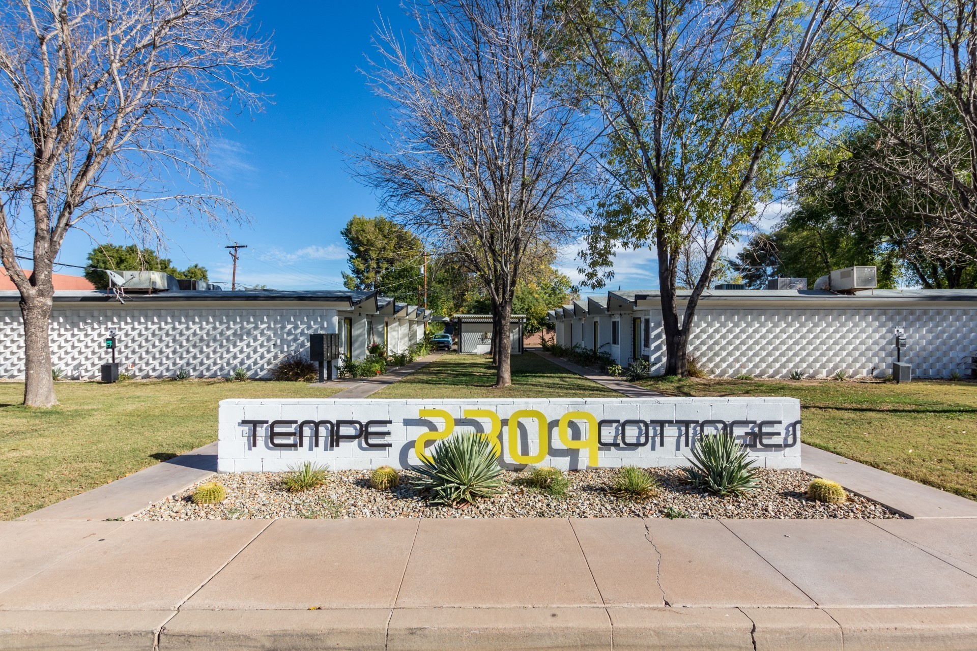 2301-2309 S College Ave, Tempe, AZ for Sale