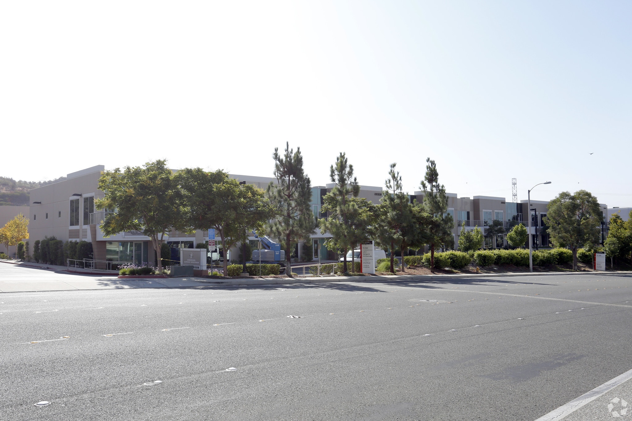 28294-28310 Constellation Rd, Valencia, CA for Sale