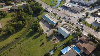 Baytown, TX Car Washes - 3122 Garth Rd