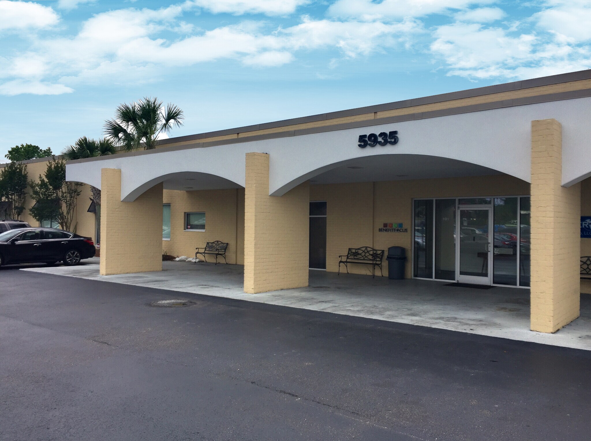 5935 Rivers Ave North Charleston, SC 29406 Flex Property for Lease on