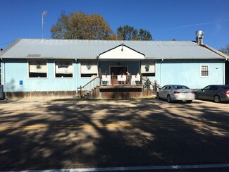 Madisonville, LA Restaurant - 304 Highway 22 B W