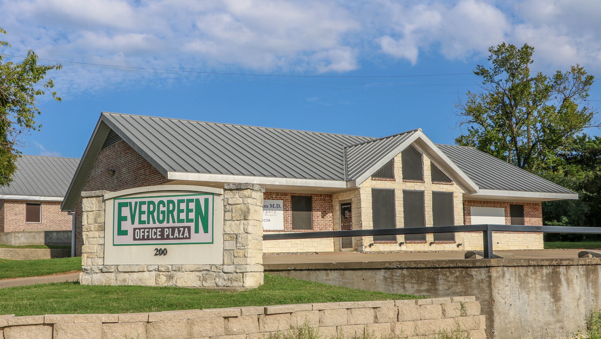 200 E Evergreen St, Sherman, TX for Rent