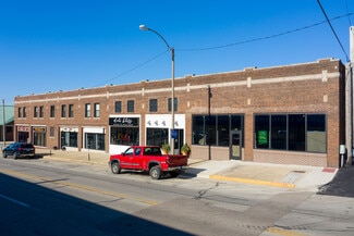 Decatur, IL Retail - 140 W Wood St