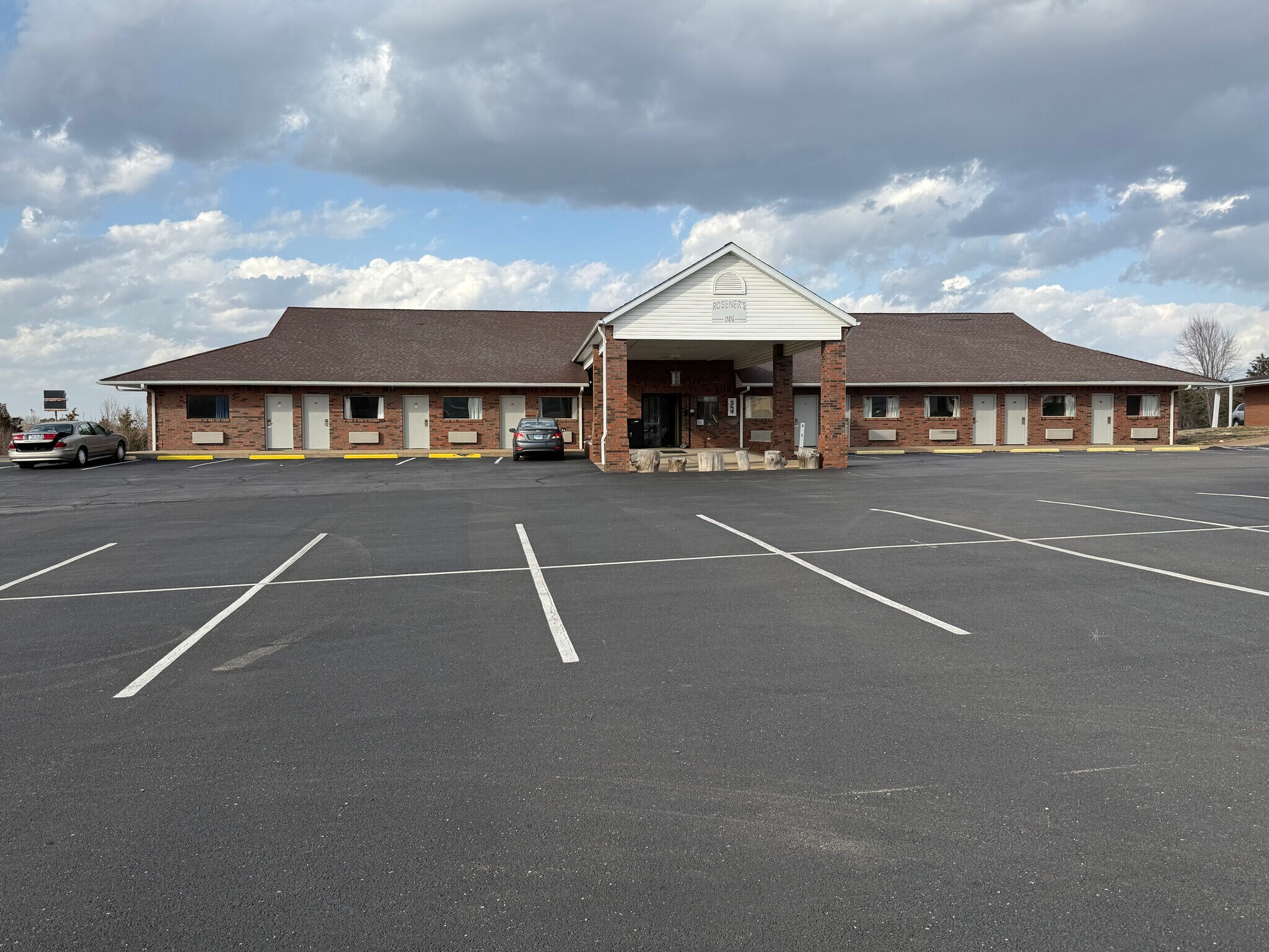 3411 Rosener Rd, Park Hills, MO for Sale