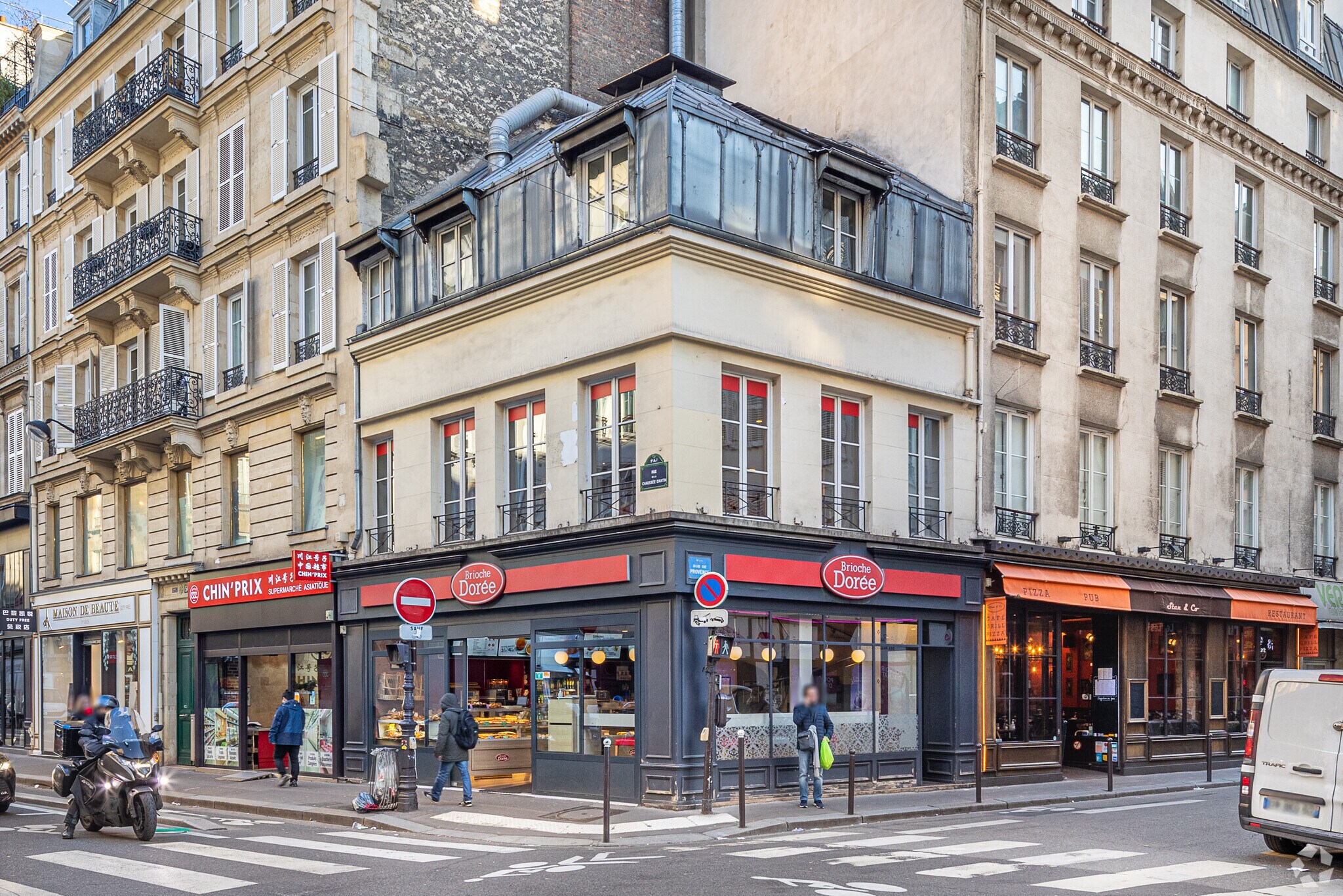, Paris, PAR for Rent