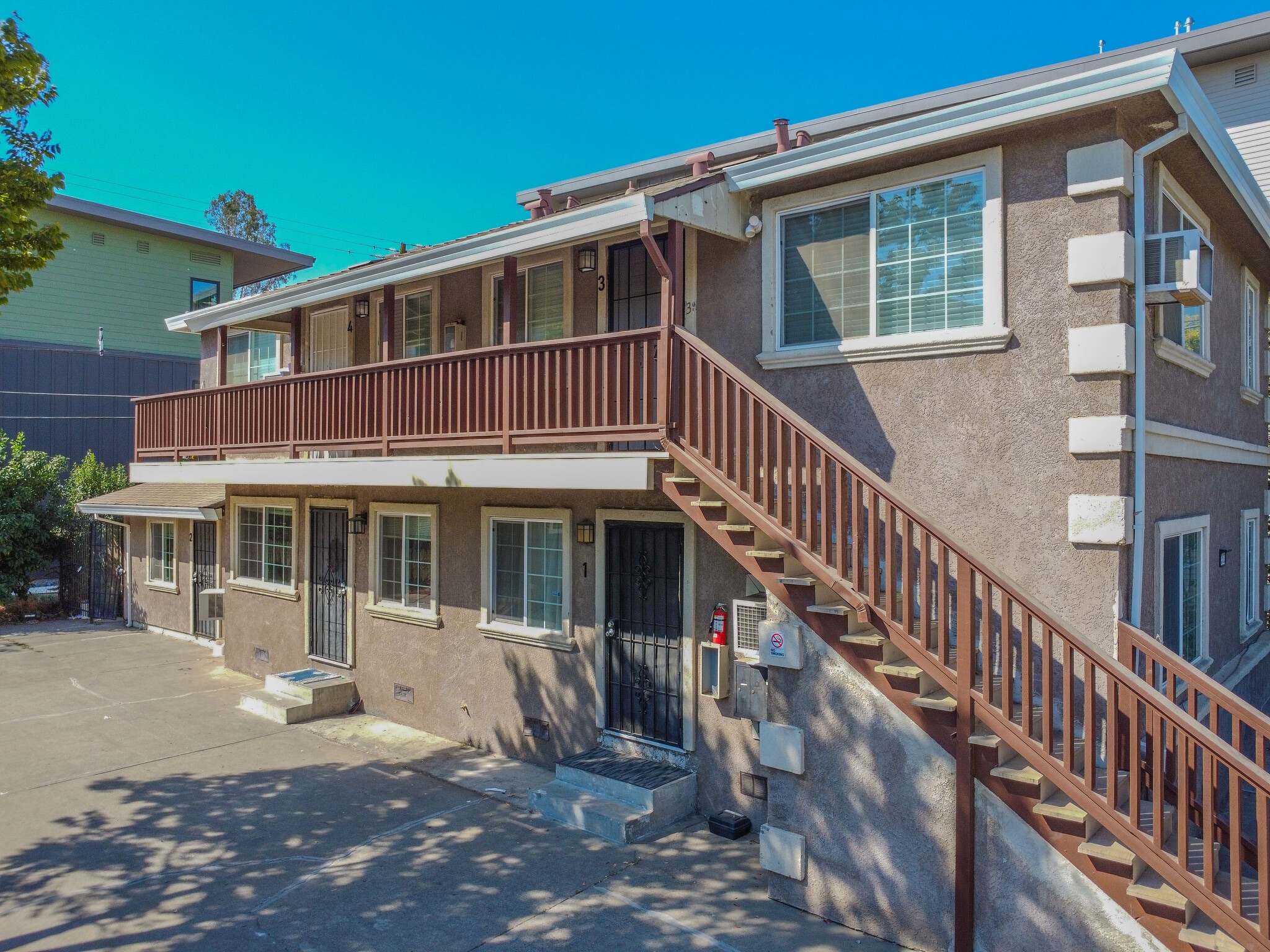 5352 Young St, Sacramento, CA for Sale