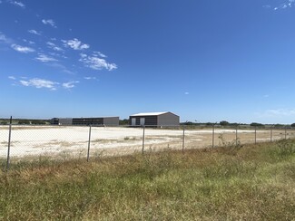 Three Rivers, TX Industrial - 3248 N. Hwy Frontage Rd.