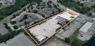 Denton, TX Warehouse - 3910 E McKinney St