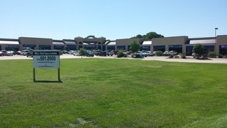 Bryan, TX Office/Retail - 3030 E 29th St