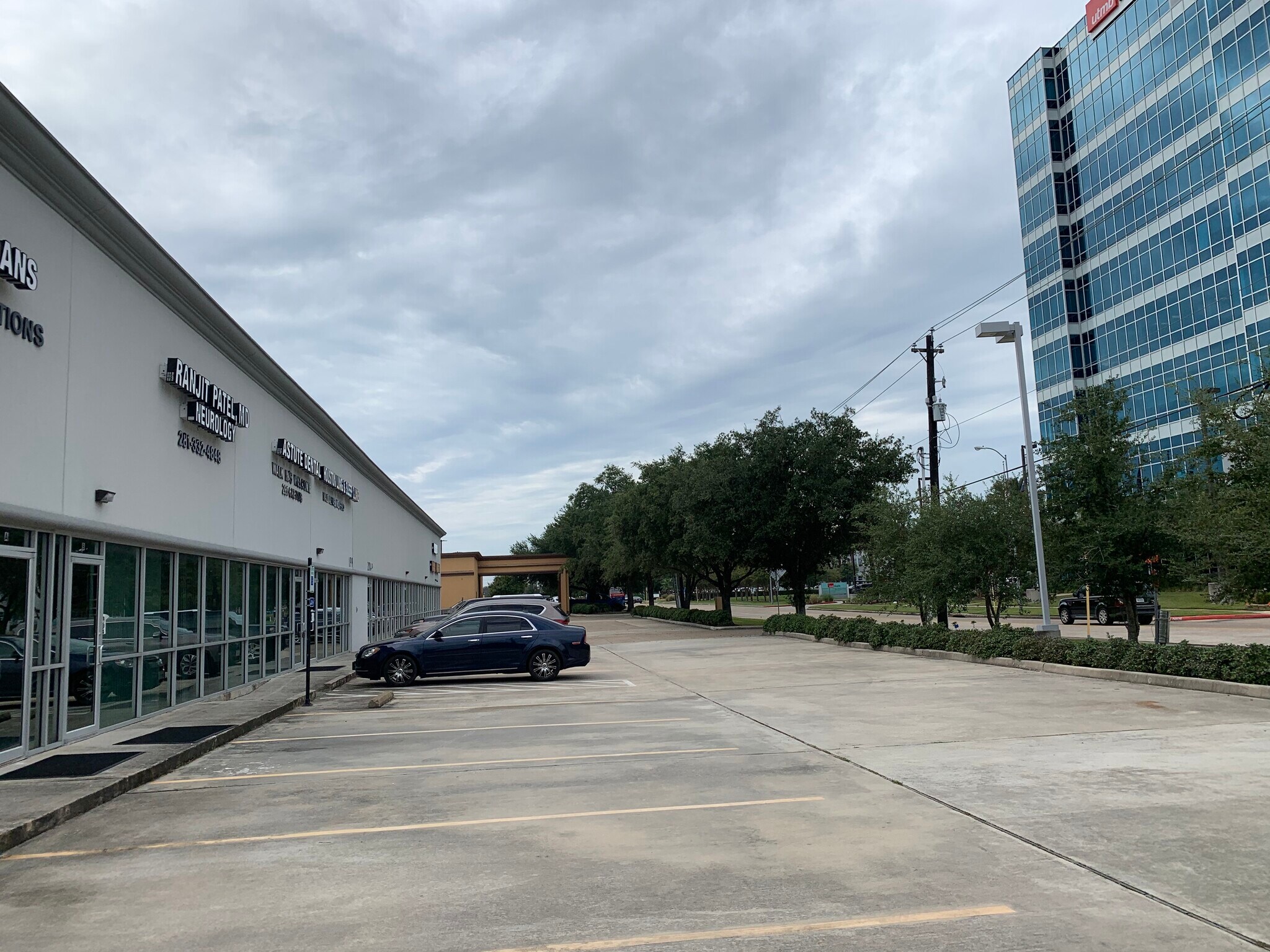 199 Blossom St ster, TX 77598 Office Property for Lease on
